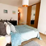 Oura Lancemar By Sunny Deluxe * Albufeira