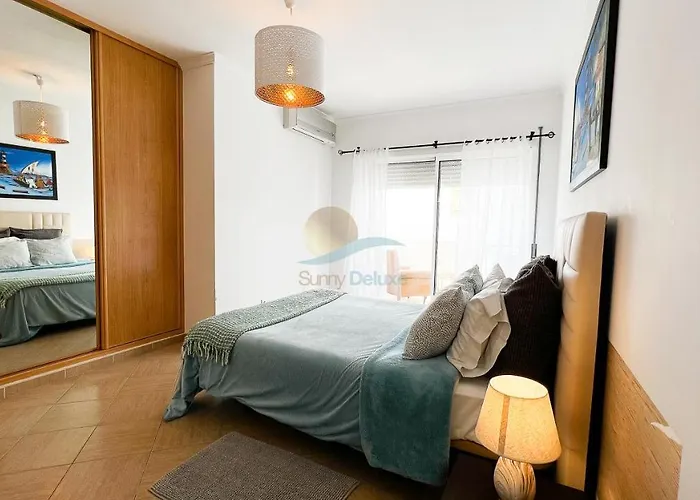 Oura Lancemar By Sunny Deluxe 阿尔布费拉