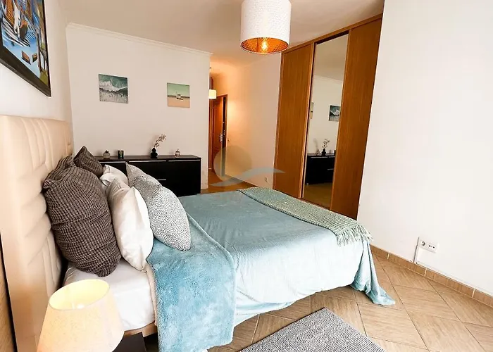 Oura Lancemar By Sunny Deluxe * 阿尔布费拉