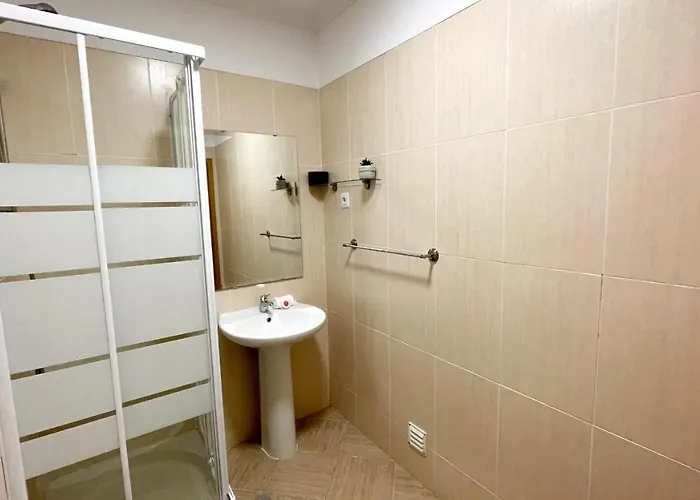 Oura Lancemar By Sunny Deluxe 阿尔布费拉