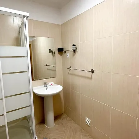 Oura Lancemar By Sunny Deluxe 阿尔布费拉