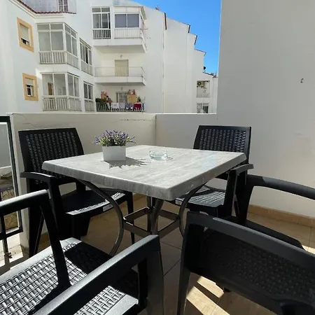 Oura Lancemar By Sunny Deluxe 公寓